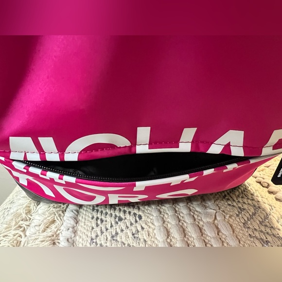 Authentic Nwt Michael Kors Wild Berry Large Sports Back Pack Bag - Picture 16 of 16